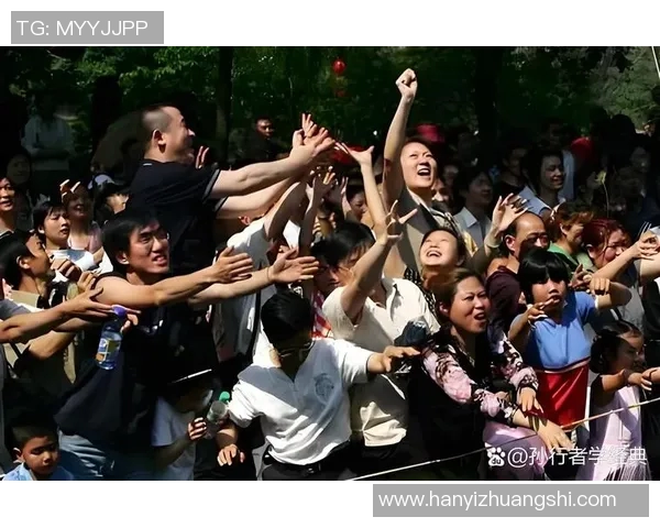 重庆网球队速度之争引发热议球迷对比赛公平性展开激烈讨论 重庆网球队速度之争引发热议球迷对比赛公平性展开激烈讨论