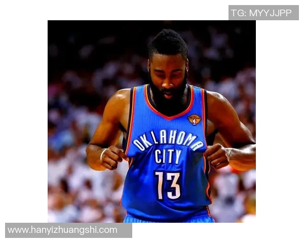 詹姆斯哈登的篮球之路与辉煌成就解析