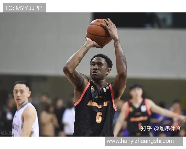 马尚布鲁克斯：从篮球场到生活的多重角色与挑战