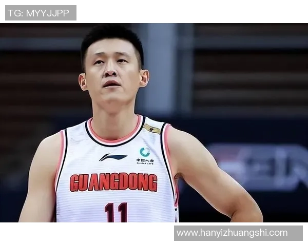 周鹏：从篮球场上的拼搏者到生活中的奋斗榜样，激励无数年轻人追逐梦想