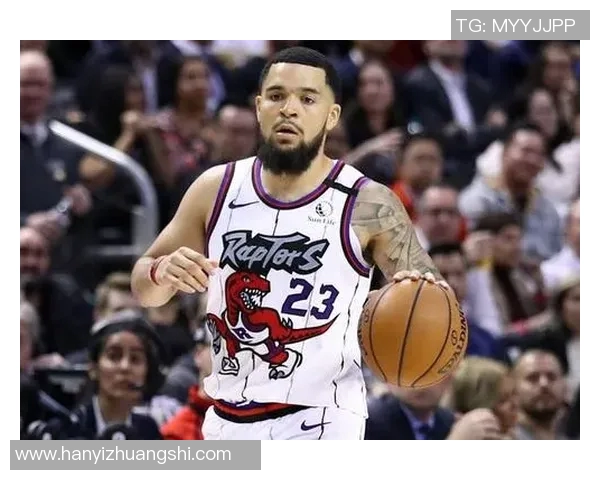 弗雷德范弗利特:从默默无闻到NBA明星的奋斗历程与成就分析 弗雷德范弗利特:从默默无闻到NBA明星的奋斗历程与成就分析