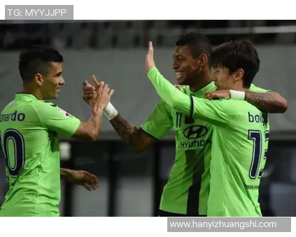 全北现代与釜山偶像激战在即谁能笑到最后争夺胜利荣耀 全北现代与釜山偶像激战在即谁能笑到最后争夺胜利荣耀